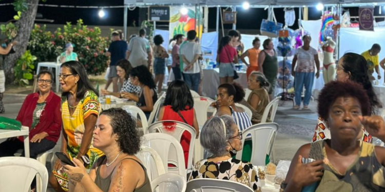 Feira de Variedades gera renda e inclusão de pessoas com deficiências