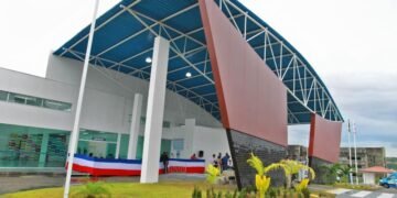 Jerônimo entrega policlínica em São Francisco do Conde