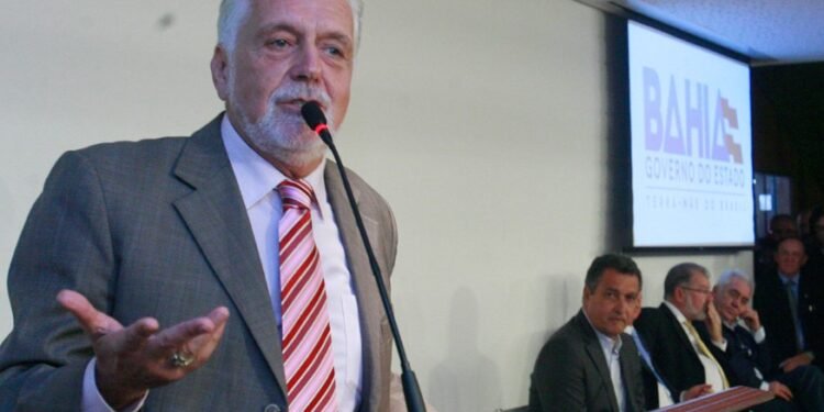 TRE-BA determina arquivamento de inquérito contra Jaques Wagner