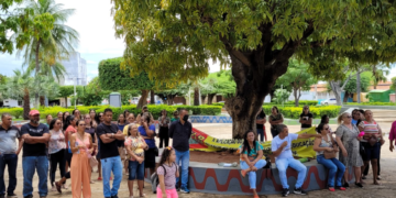 Professores de Sento Sé vão a praça pública cobrar reajuste do piso salarial do magistério