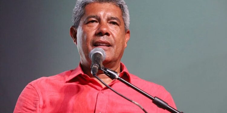 Jerônimo Rodrigues libera repasse de R$ 9 mi para escolas agrícolas