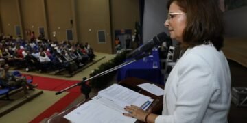 Secretária destaca democratização do acesso ao Ensino Superior