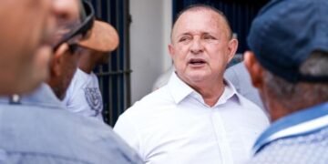 Adolfo Menezes apresenta Moção de Repúdio a vereador gaúcho por xenofobia contra os baianos