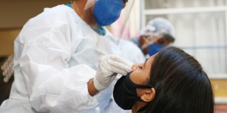 Novo decreto flexibiliza uso de máscaras na Bahia