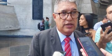 Rosemberg justifica indicação de Aline ao TCM por passado militante