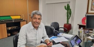 Com adiamento da viagem à China, Jerônimo pode concluir nomeações para cargos do 2º escalão