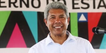 Bolsas da Fapesb serão reajustadas, anuncia governador