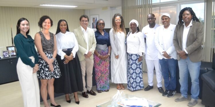 SDE recebe comitiva de Gana e dá passo para estreitamento de laços comerciais com o país