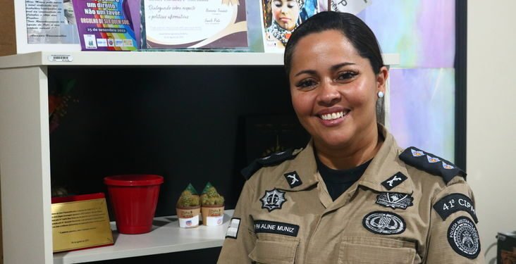 Capitã PM adota o policiamento comunitário como missão de vida