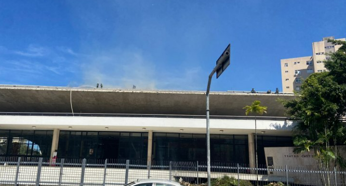 Projeto de reforma da Sala Principal do TCA passa por atualização tecnológica, normativa, técnica e de acústica