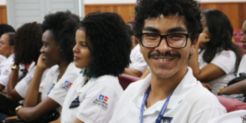 Jovens baianos têm acesso ao primeiro emprego através de parcerias entre empresas e a SDE