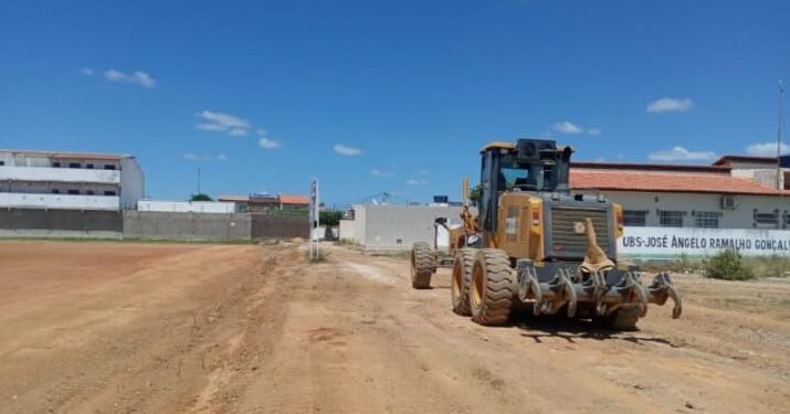 Prefeitura de Juazeiro segue avançando com serviços de limpeza e manutenção dos equipamentos públicos do município