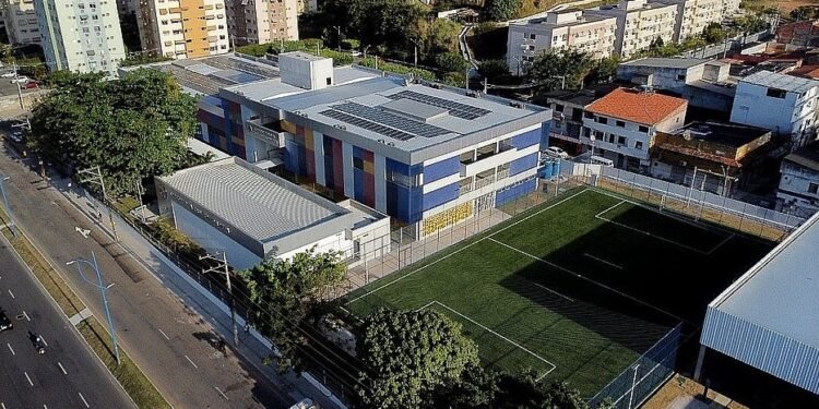 PL torna obrigatória a instalação de detectores de metais nas escolas baianas