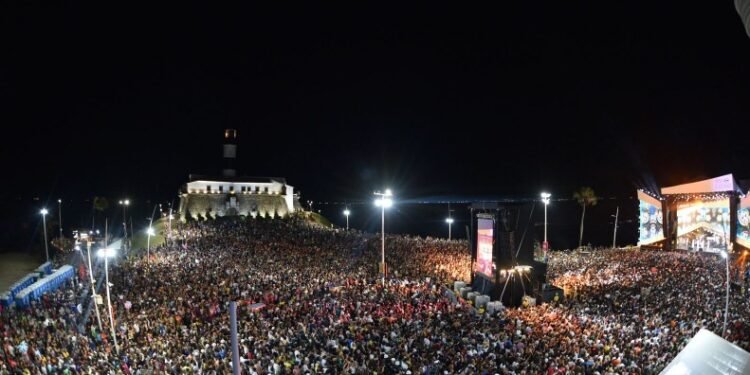 Aniversário de Salvador tem redução de 50% nos furtos, diz SSP