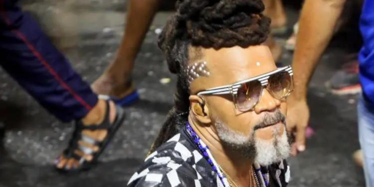 Olívia concederá Medalha Dois de Julho para Carlinhos Brown