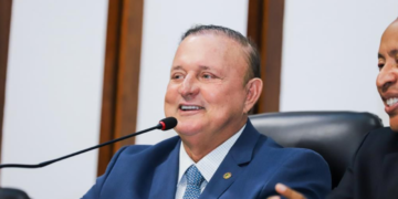 Presidente Adolfo Menezes atende Procuradoria da ALBA e arquiva CPI dos Sem-Terra