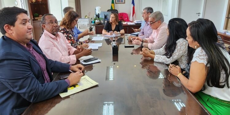 Sesab firma contrato de R$3,4 milhões com Santa Casa de Cruz das Almas