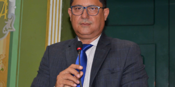 “Solução é tarifa zero”, diz vereador sobre problemas do transporte