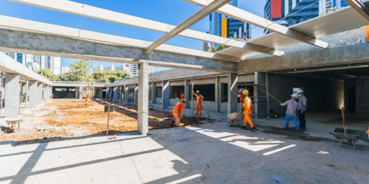 Salvador é a capital do Norte e Nordeste que mais gerou emprego no primeiro trimestre de 2023, segundo Caged