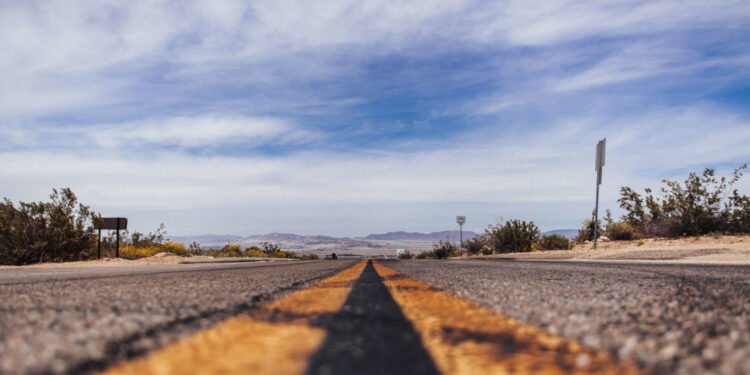 Bahia registra quatro acidentes a cada 10 km de rodovia; tecnologia reduz descuidos ao volante