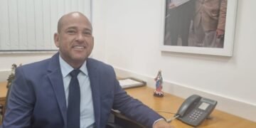 Binho Galinha: Precisamos melhorar os salários dos policiais baianos