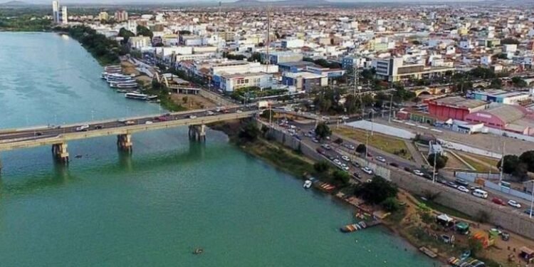 Prefeitura de Juazeiro deve exonerar servidores irregulares