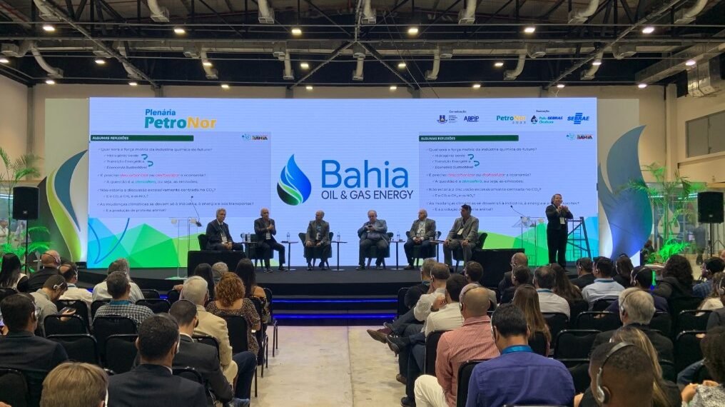 SDE apresenta o potencial da Bahia para futuros investimentos em Energias Renováveis durante Bahia Oil e Gás