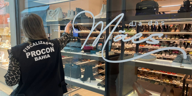 Procon-BA divulga balanço parcial da operação com 24 autos de infração por irregularidades