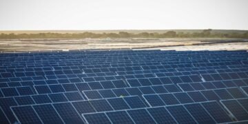 Dia do Sol: Oeste e Sudoeste baianos abrigam os municípios com mais projetos solares