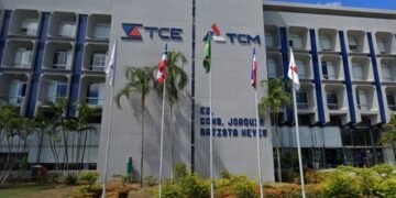 TCM fiscaliza folhas de pagamento das prefeituras baianas