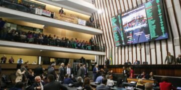 Alba aprova projetos relevantes que dispõem sobre as carreiras dos servidores e a estrutura da segurança pública no Estado