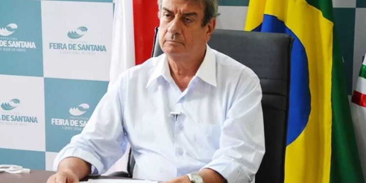 Colbert Martins cria secretarias para nomear ex-deputados baianos