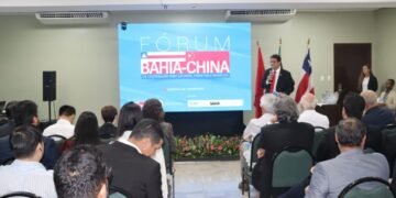 SDE discute relações comerciais, negócios em energia, infraestrutura e cidades inteligentes no Fórum Bahia-China