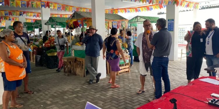 Mercado Joca de Souza recebe o programa Sem Fronteiras Itinerante da rádio Juazeiro