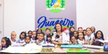 Semana do Bebê: prefeita Suzana Ramos recebe estudantes da rede municipal de educação