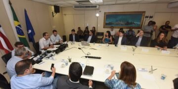 Prefeitura vai treinar 20 mil professores e 115 mil alunos em segurança cibernética