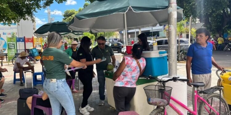 Prefeitura de Juazeiro inicia mapeamento socioeconômico de trabalhadores ambulantes