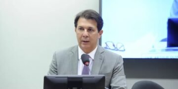 Com baiano na presidência, mesa da CPMI do 8 de janeiro é instalada no Congresso