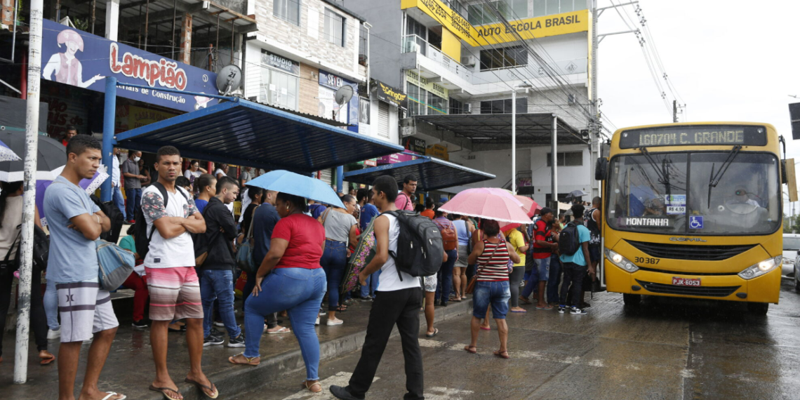Vereador critica negociação em meio a greve iminente dos rodoviários