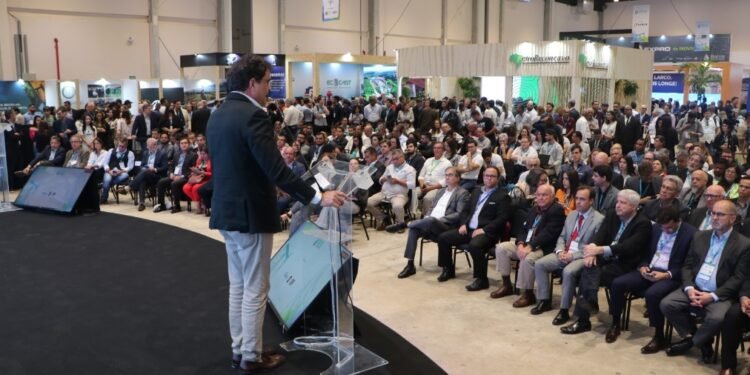 SDE participa da abertura do Bahia Oil & Gás Energy 2023