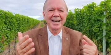 João Leão recebe alta após 10 dias internado com dengue em Brasília