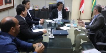 SDE, PROCON e ICL discutem regulamentação de lei que fortalece o combate ao mercado irregular de combustíveis