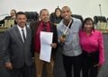 Ex-Bahia é homenageado na Câmara de Feira e cria Instituto na cidade