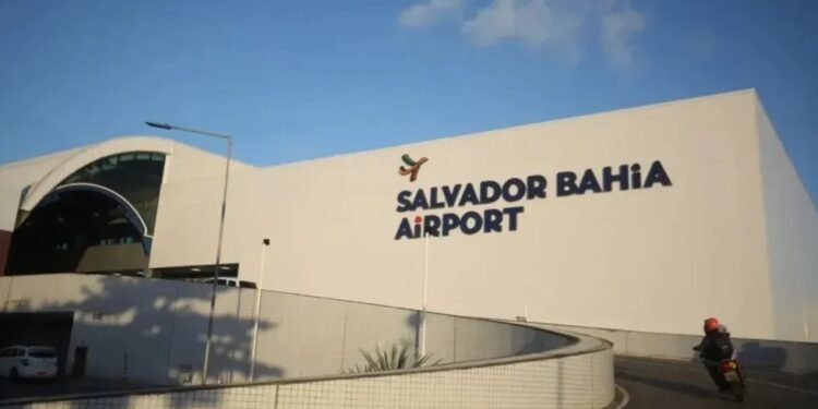 PL que renomeia aeroporto de Salvador será conversado com Lula