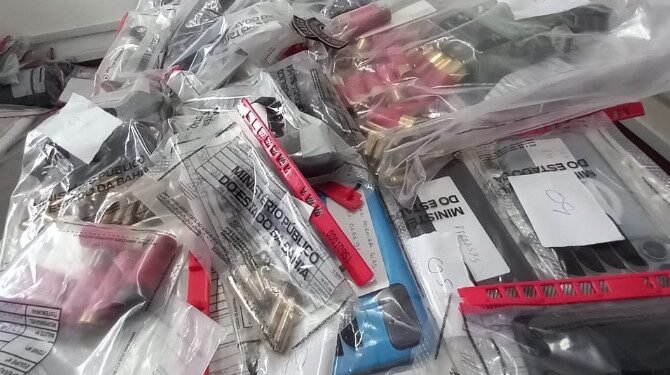 Cinco policiais e um traficante são localizados durante operação no interior