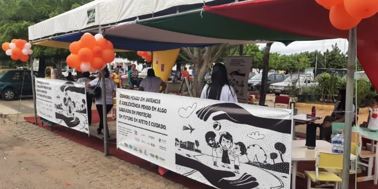 Prefeitura de Juazeiro monta espaço kids na feira do Alto da Maravilha