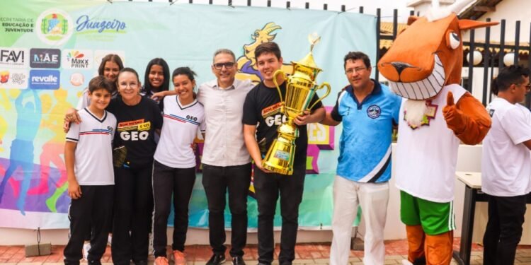 Prefeitura de Juazeiro encerra Jogos Escolares com premiação dos vencedores