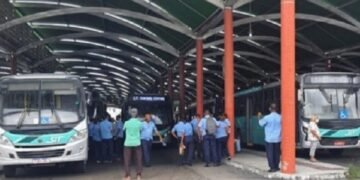 Rodoviários de Feira de Santana desistem de greve após acordo