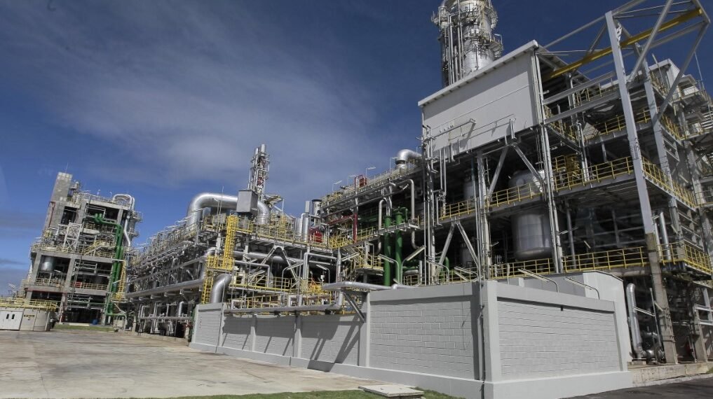 Polo Industrial de Camaçari completa 45 anos no caminho da transição energética e desenvolvimento sustentável