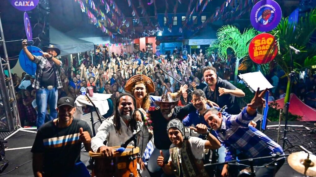 Largo Pedro Arcanjo finaliza com casa cheia o último dia do São João da Bahia no Pelourinho